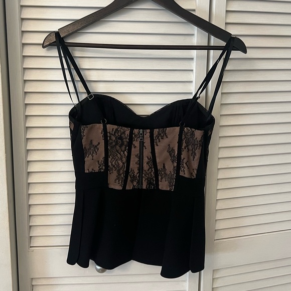 BCBG top - Picture 3 of 5